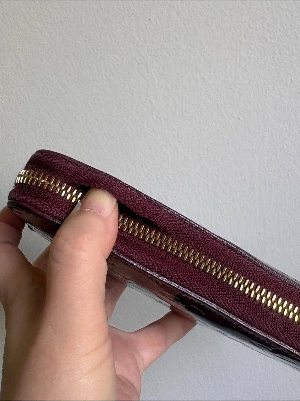 Auth Louis Vuitton Monogram Vernis Zip Around Wallet